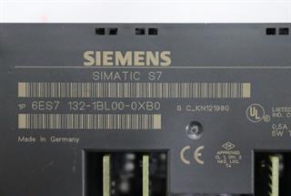 ik-industry/pd/siemens-simatic-s7-6es7-132-1bl00-0xb0-e-stand-02-do-32xdc24v05a-top-zustand-55045-5.jpg