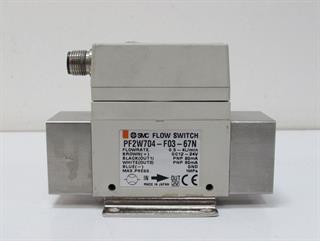 ik-industry/pd/smc-flow-switch-pf2w704-f03-67n-top-zustand-73648-2.jpg