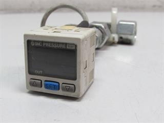 smc-pressure-ise30-01-65-l-x113-vakuumerzeuger-digital-pressure-switch-74988-1.jpg