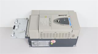 ik-industry/pd/telemecanique-altivar-atv71hu75n4383-75-kw-400v-tested-und-top-zustand-60685-2.jpg