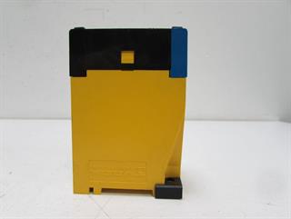 ik-industry/pd/turck-multi-safe-ms1-33ex0-t-schaltverstaerker-230vac-top-zustand-73984-2.jpg