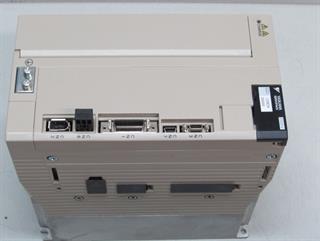 ik-industry/pd/yaskawa-servopack-sgdv-120ae5a008000-230v-15kw-unbenutzt-ovp-72303-4.jpg