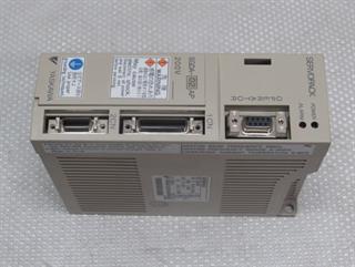 ik-industry/pd/yaskawa-sgda-02ap-servopack-200w-230v-new-70341-2.jpg